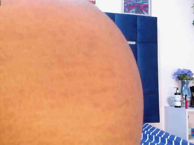 Britany-Fox webcam