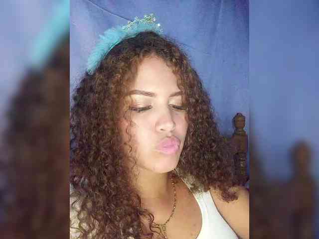 FANNIE22 webcam