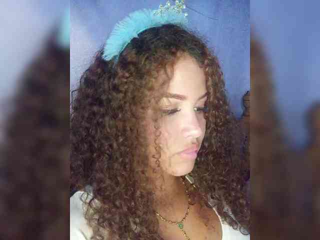 free camsex FANNIE22