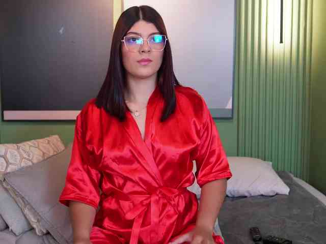 LisaRoux webcam