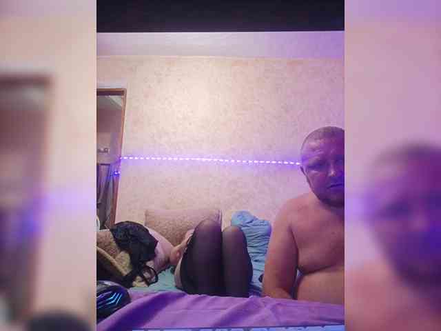 live cam sex AliciaandTomas