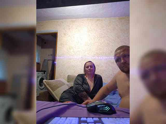 sex chat online AliciaandTomas