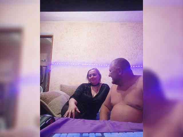 AliciaandTomas webcam