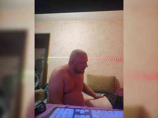 AliciaandTomas webcam