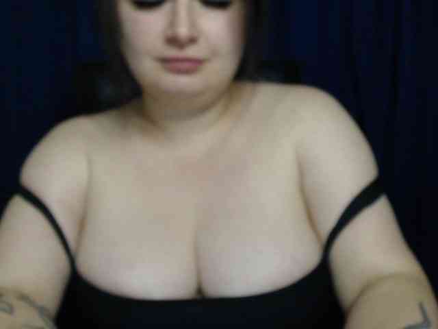 YammyGirl007 webcam