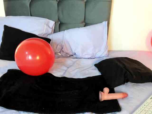 CrisyReinolds1 webcam