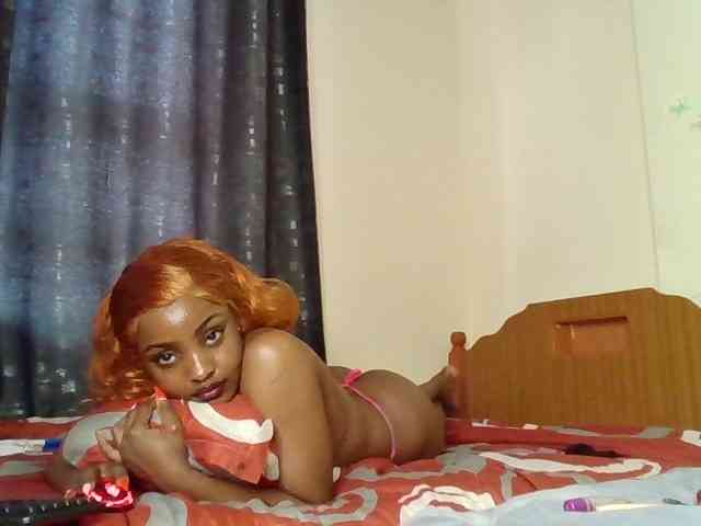 Caramelxoxo webcam