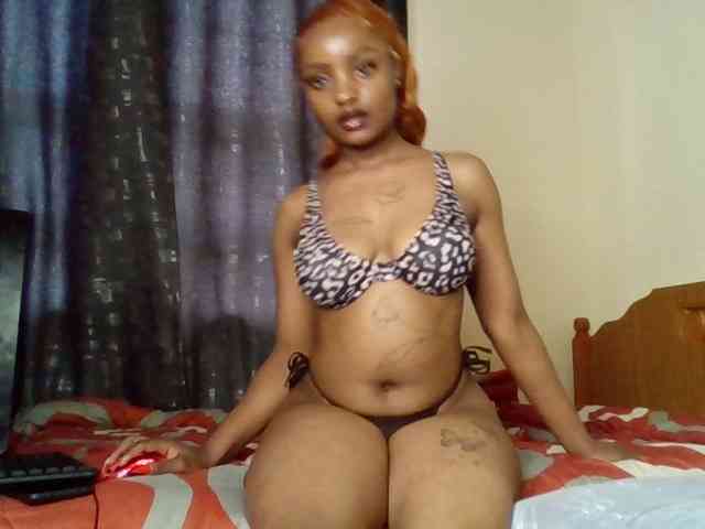 Caramelxoxo webcam