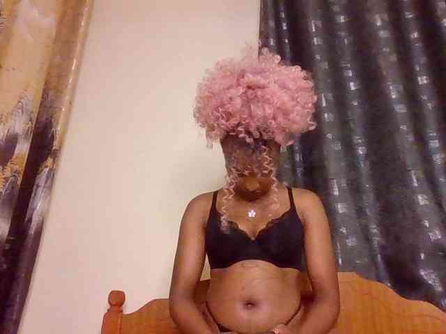 Caramelxoxo webcam