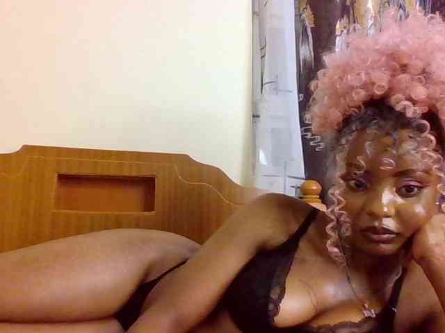 Caramelxoxo webcam