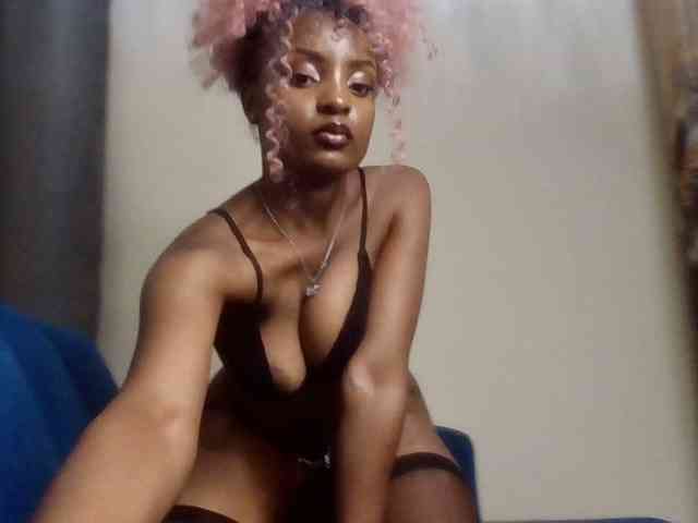 Caramelxoxo webcam