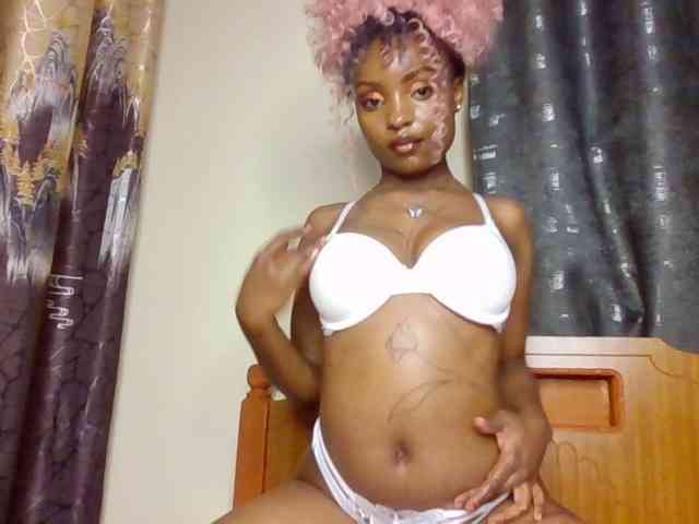 Caramelxoxo webcam