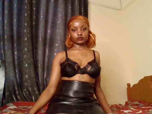 Caramelxoxo webcam