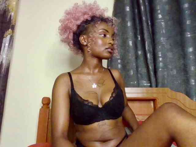 Caramelxoxo webcam