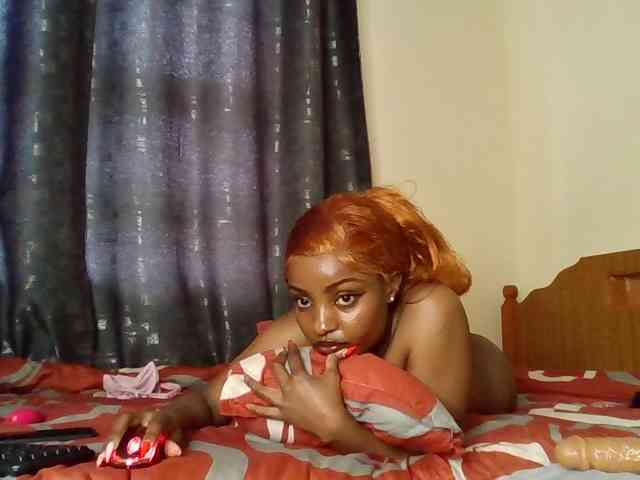 Caramelxoxo webcam