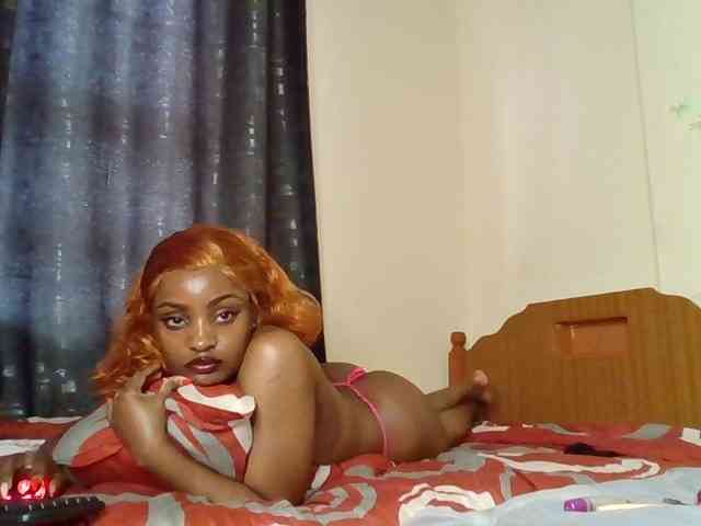 Caramelxoxo webcam