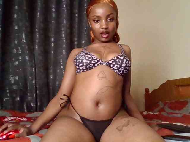 Caramelxoxo webcam
