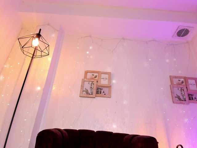 mystic-carito's BongaCams show and profile