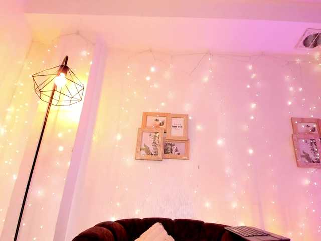 mystic-carito's BongaCams show and profile