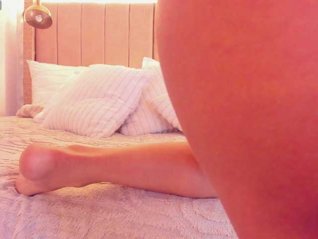 mystic-carito's BongaCams show and profile