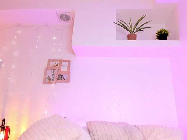 mystic-carito's BongaCams show and profile