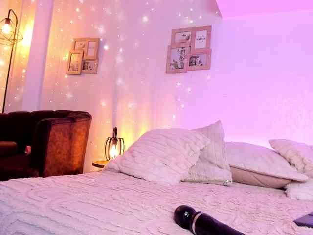 mystic_carito webcam