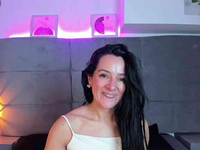 mystic_carito webcam