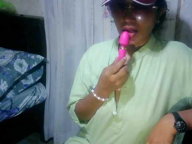 arabianZ's BongaCams show and profile