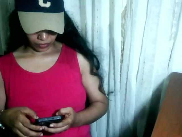 le modèle arabianZ est en webcam porno dans un show sur le site bongacams, il possède les tags suivants: Latino/Hispanic,Brunette,Hairy