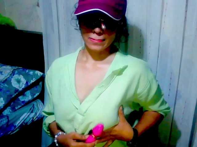 arabianZ's BongaCams show and profile