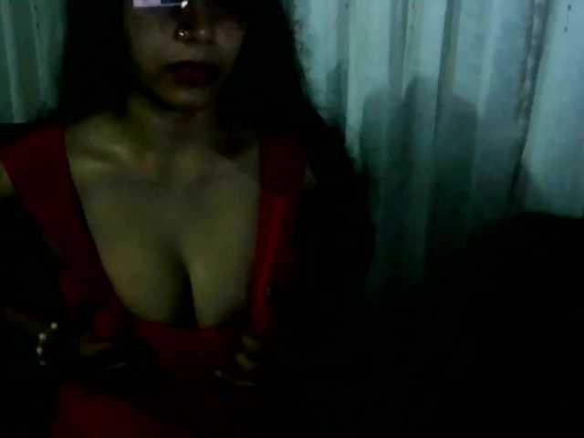 arabianZ, une amatrice française avec qui discuter et avoir du sexe