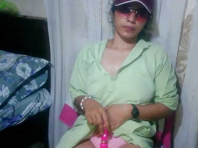 le modèle arabianZ est en webcam porno dans un show sur le site bongacams, il possède les tags suivants: Latino/Hispanic,Brunette,Hairy