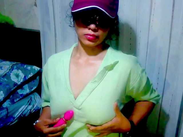 arabianZ's BongaCams show and profile