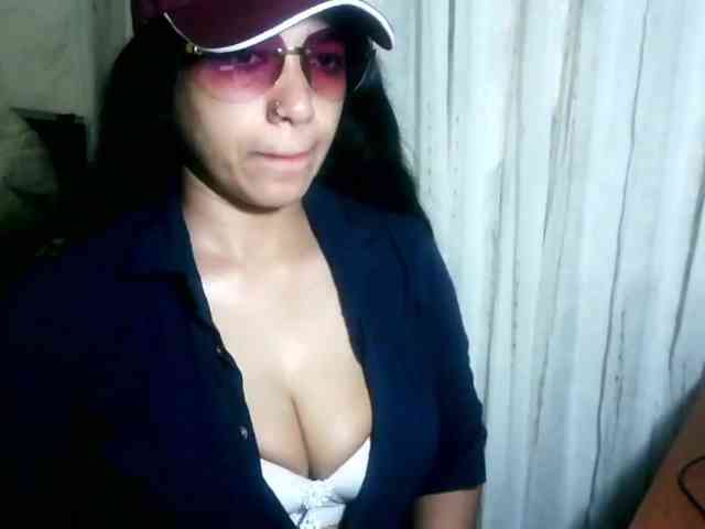 live chat nude ArabianZ