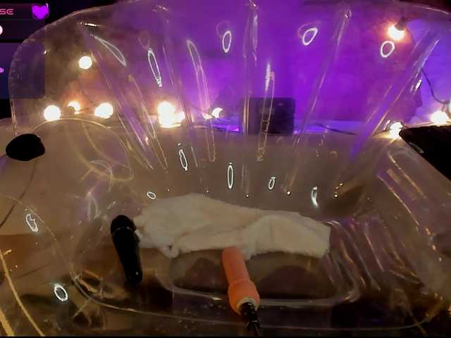 Kendall-19's BongaCams show and profile