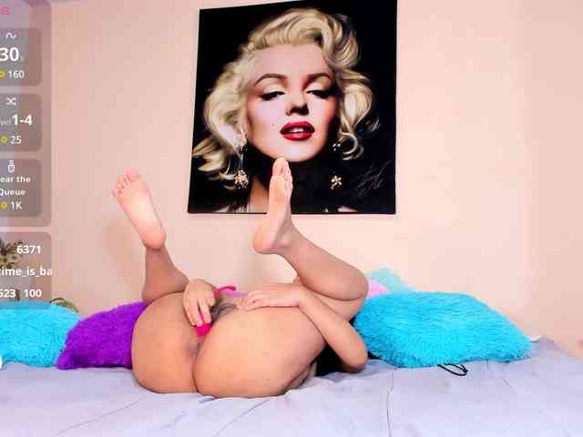 Good-Giirlss19 webcam