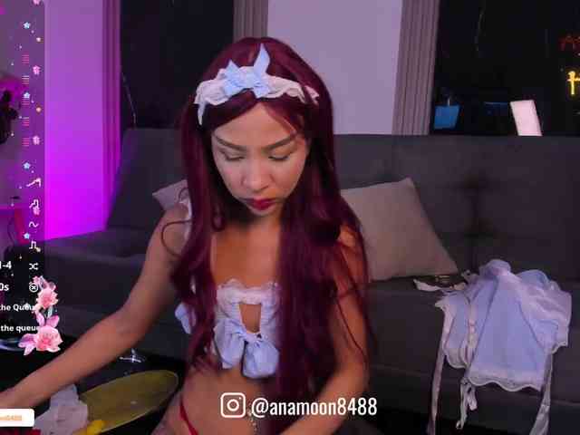 Arianna-moon webcam