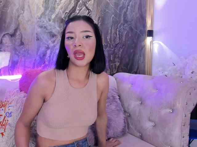 Arianna-moon webcam