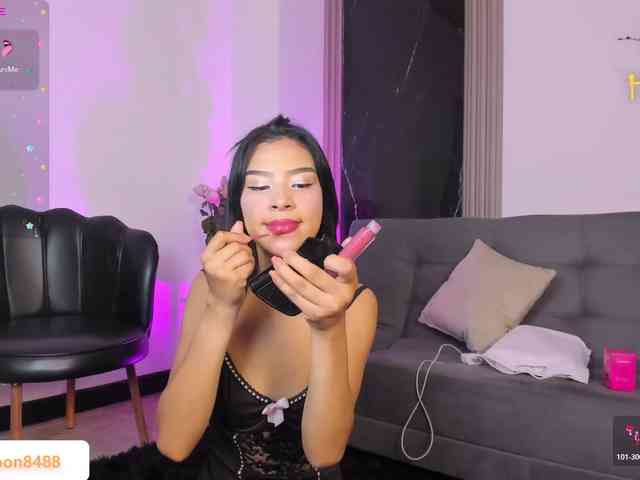 Arianna-moon webcam