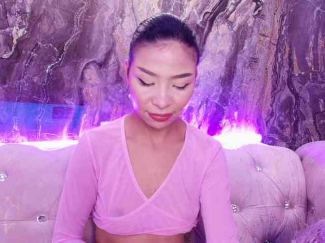 Arianna-moon webcam