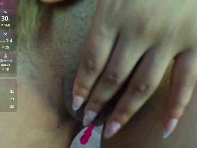 Arianna-moon webcam