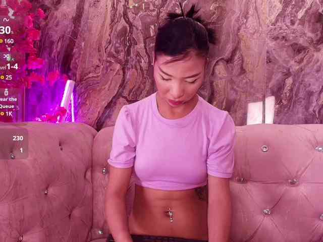 Arianna-moon webcam