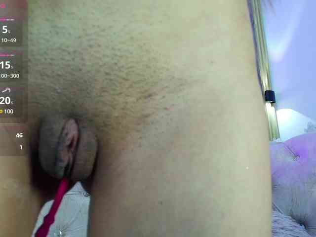 Arianna-moon webcam
