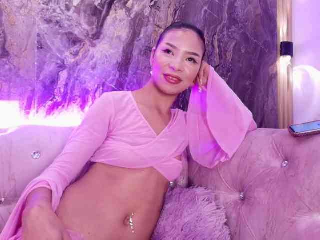 Arianna-moon webcam