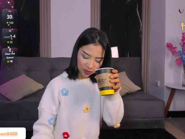 Arianna-moon webcam