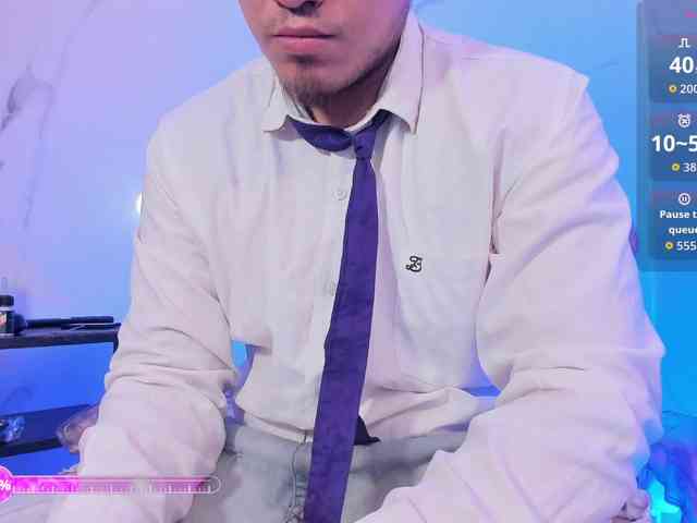 OilMen22 Live Webcam on BongaCams