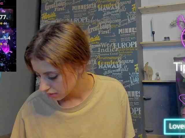 AbbieRaye webcam