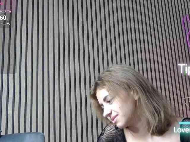 AbbieRaye webcam
