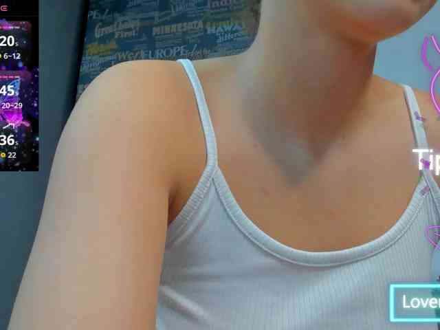 AbbieRaye webcam