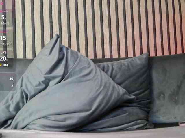 AbbieRaye webcam